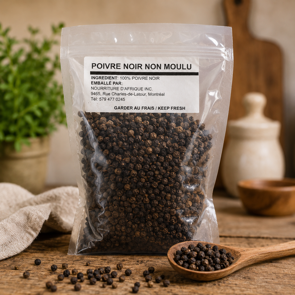 Nourriture d'Afrique — Poivre noir non moulu (grains)